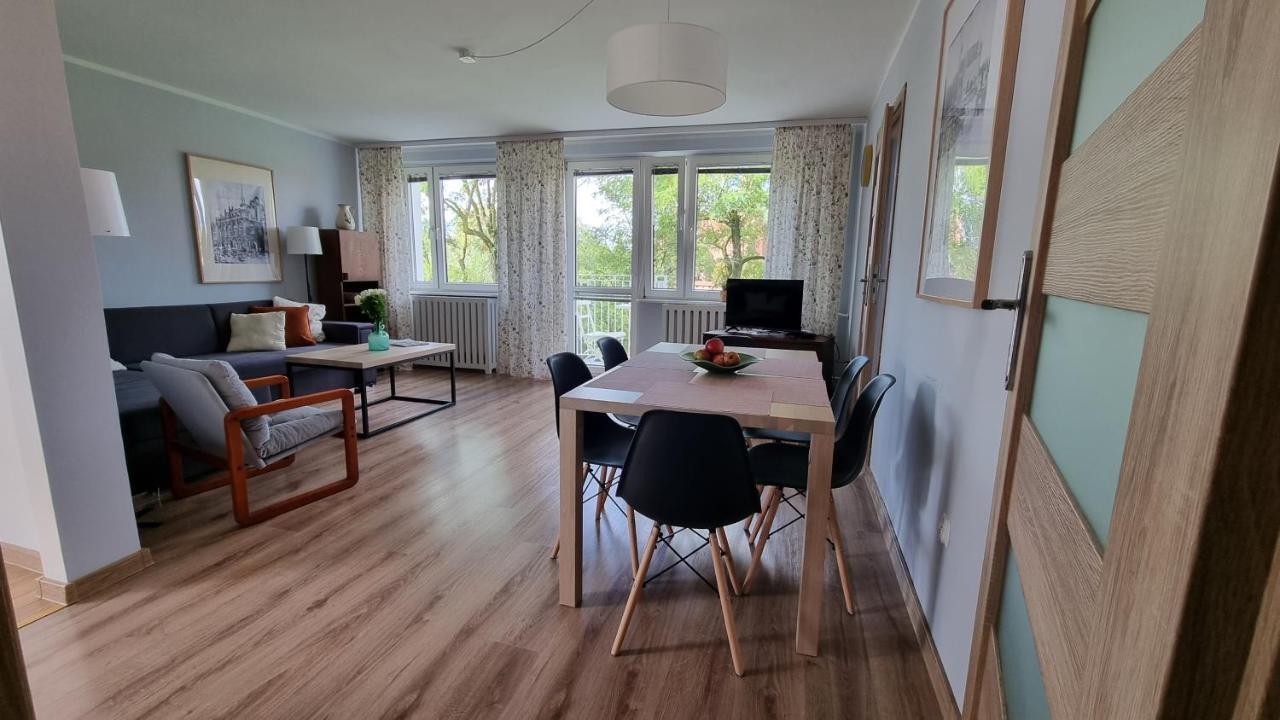 Apartament Okno Na Zamek Мальборк Екстер'єр фото
