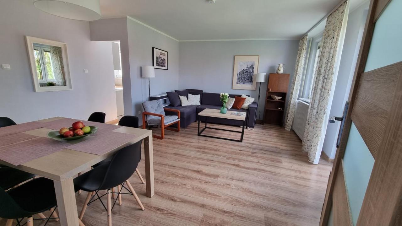Apartament Okno Na Zamek Мальборк Екстер'єр фото
